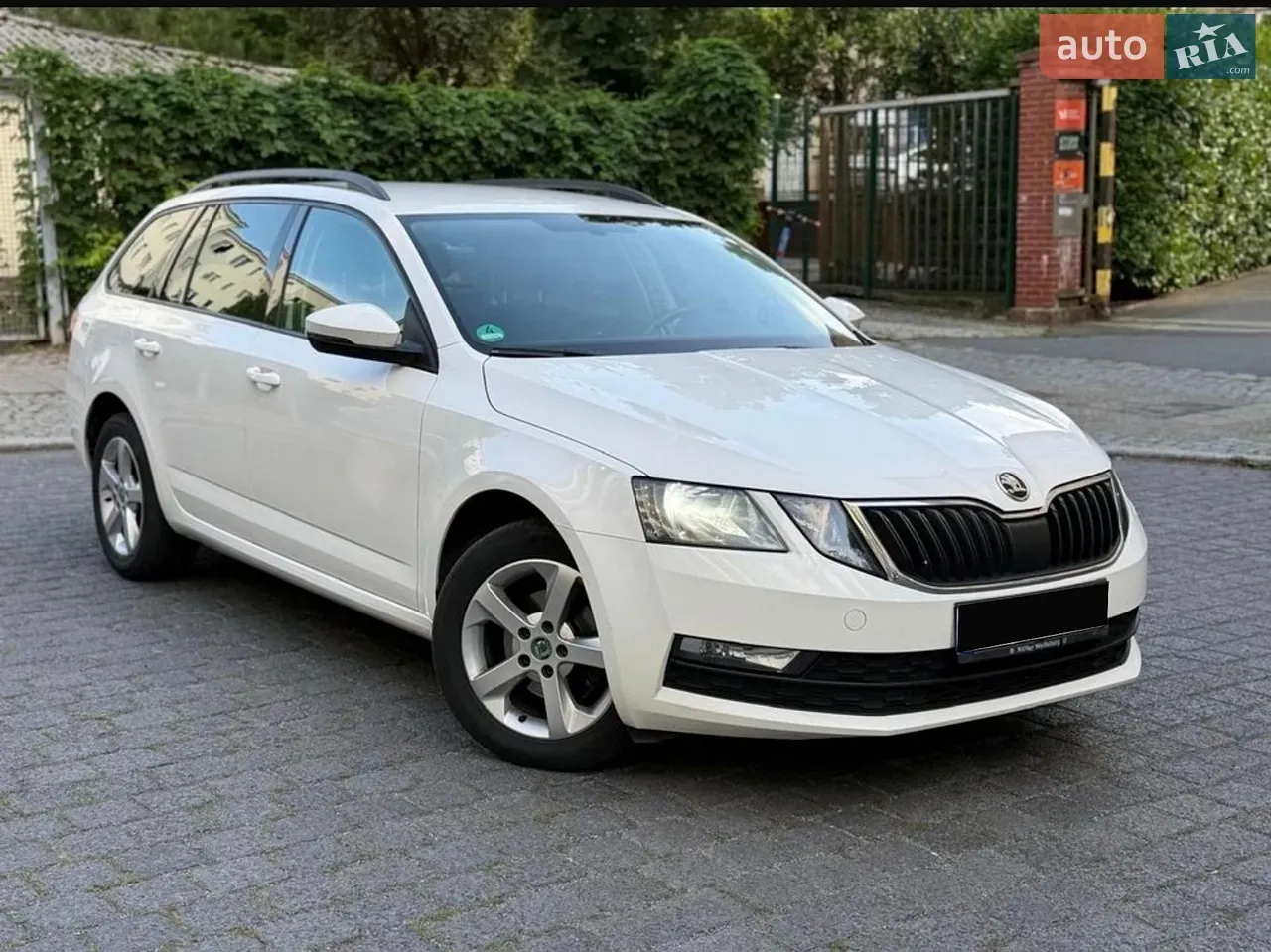Skoda Octavia 2017 photo 2
