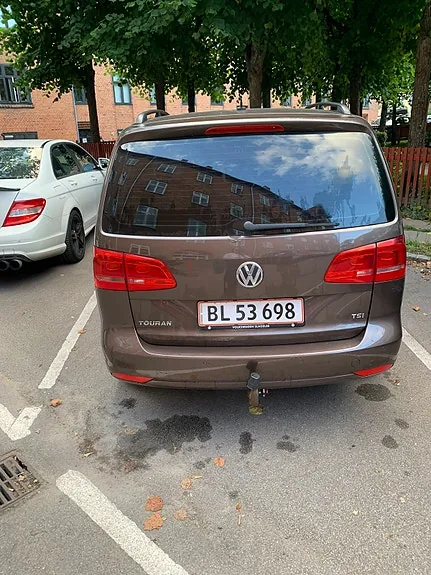 Volkswagen Touran 2010 photo 3