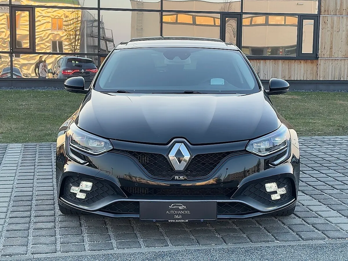 Renault Megane 2018 photo 2