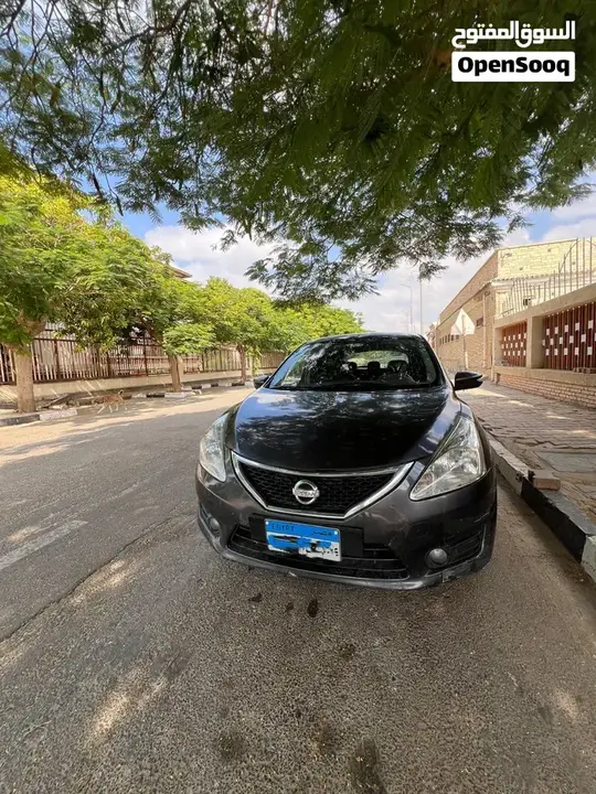 Nissan Tiida 2015 photo 3