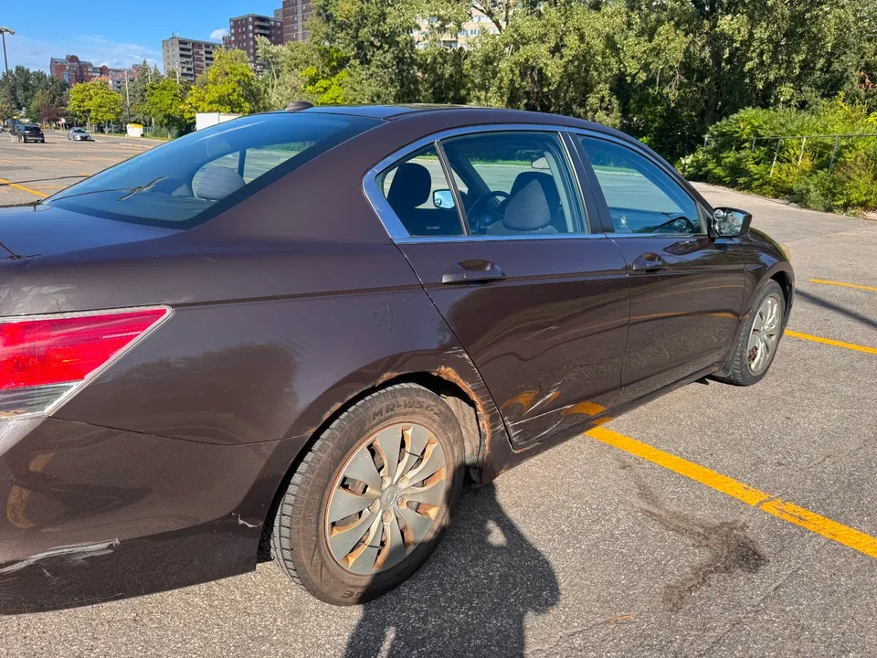 Honda Accord 2011 photo 4