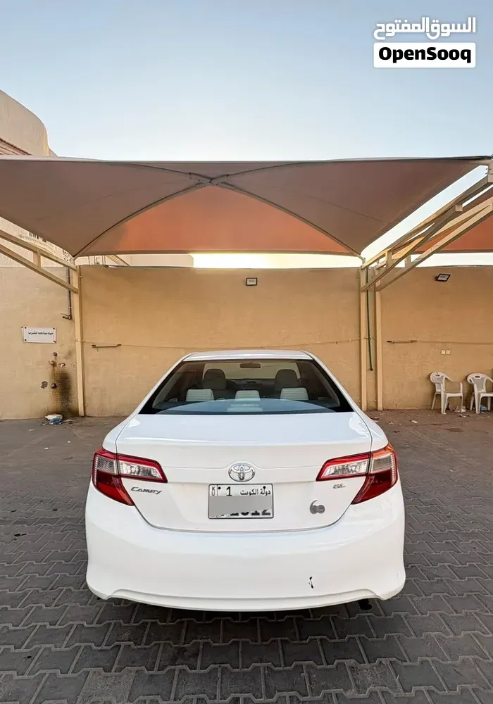 Toyota Camry 2014 photo 3
