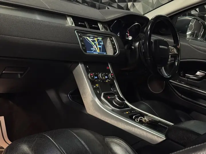 Land Rover Range Rover Evoque 2016 photo 3