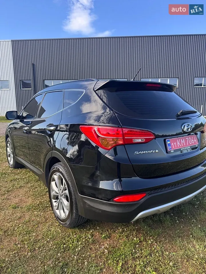Hyundai Santa Fe 2013 photo 4