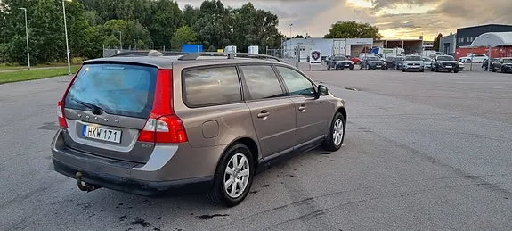 Volvo V70 2008 photo 4