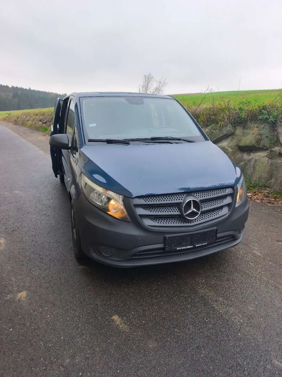 Mercedes-Benz Vito 2022 photo 2