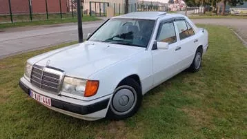 Mercedes-Benz W124