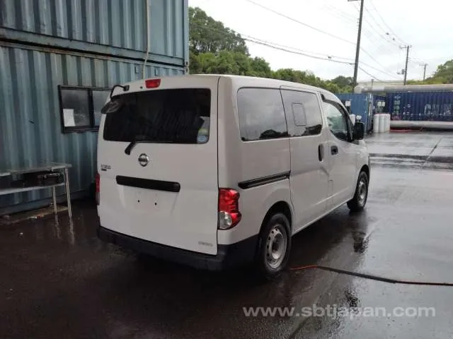 Nissan Nv200Vanette Van Dx 2019 photo 4