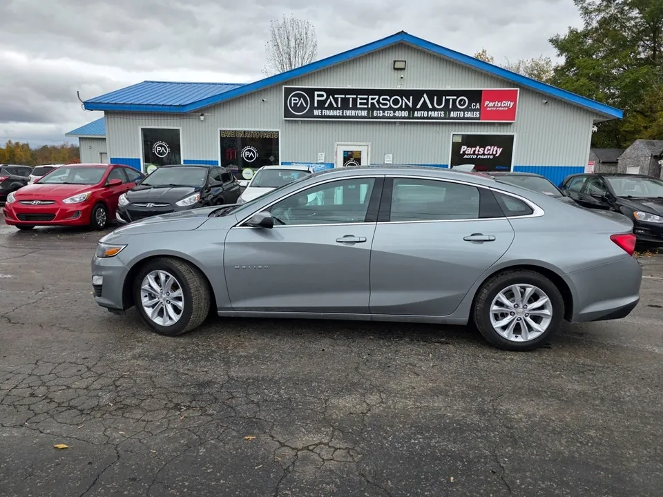 Chevrolet Malibu 2023 photo 2