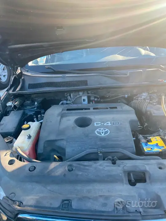 Toyota Rav4 2010 photo 3