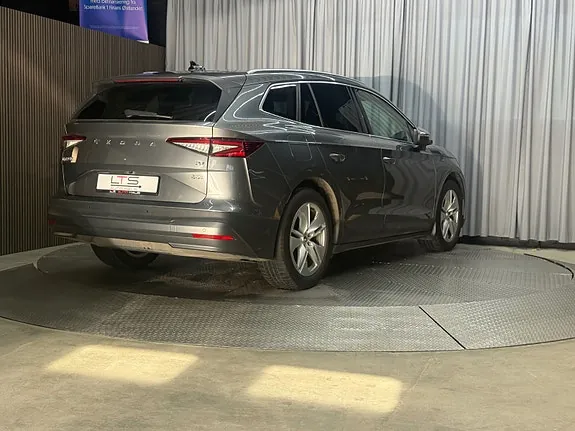 Skoda Enyaq 2022 photo 2