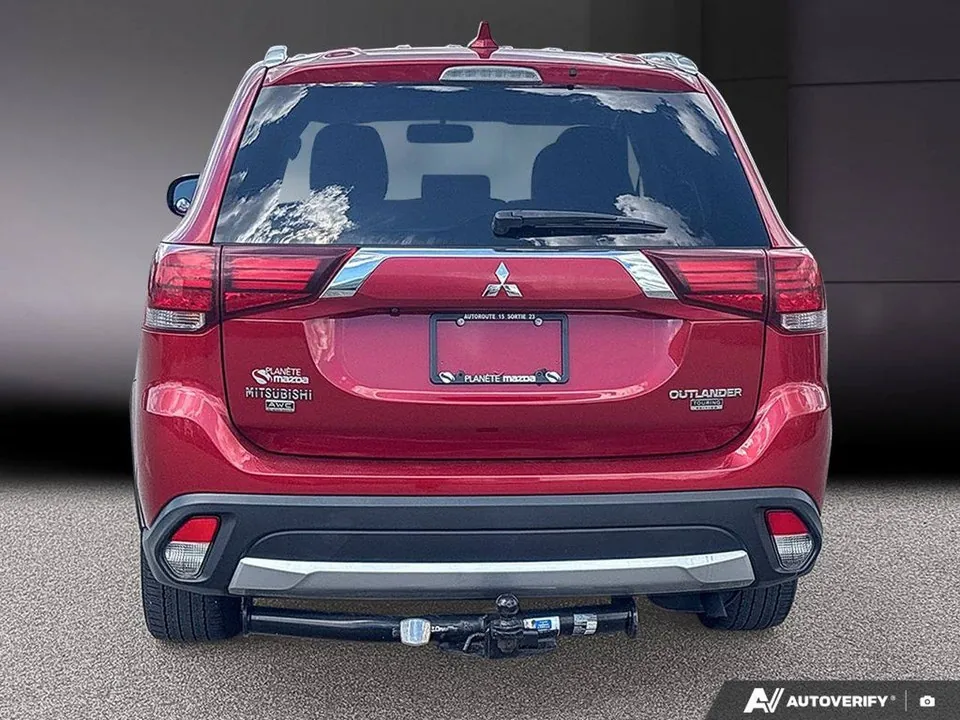 Mitsubishi Outlander 2018 photo 4