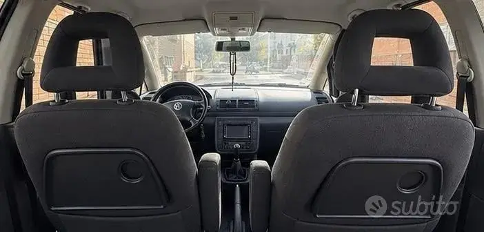 Volkswagen Sharan 2006 photo 3