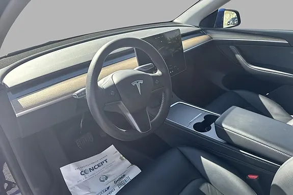 Tesla Model Y 2022 photo 5
