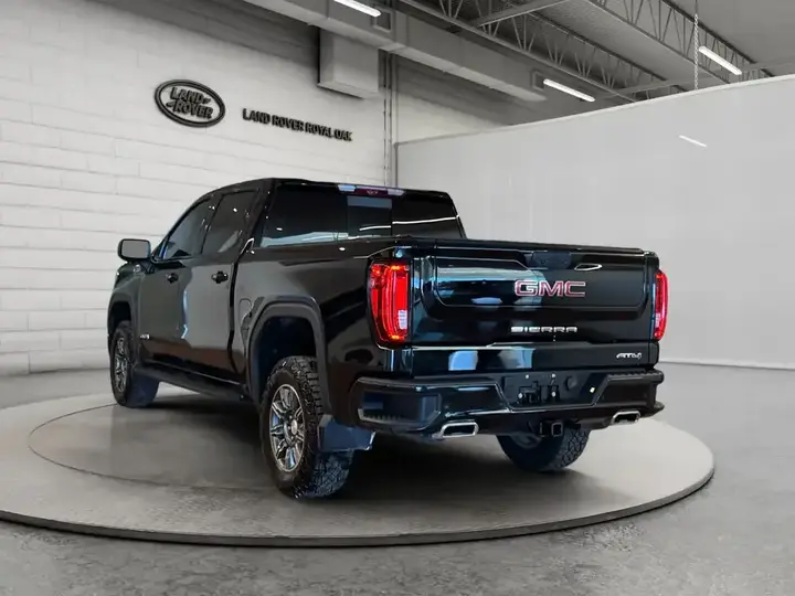 GMC Sierra 1500 2025 photo 3