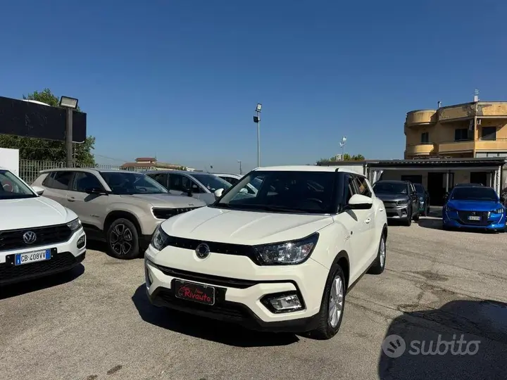 KG Mobility Tivoli 2018 photo 2
