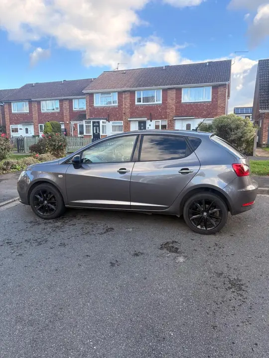 Seat Ibiza 2017 photo 3