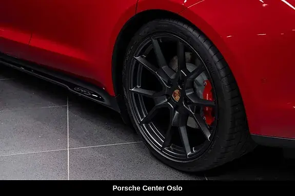 Porsche Taycan Gts 2026 photo 4