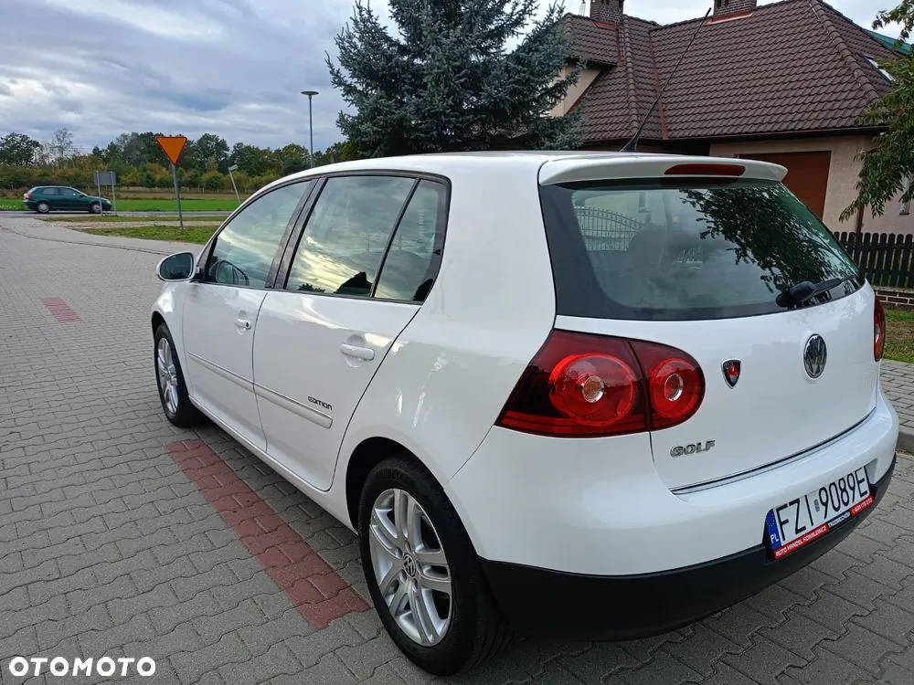 Volkswagen Golf 2008 photo 5