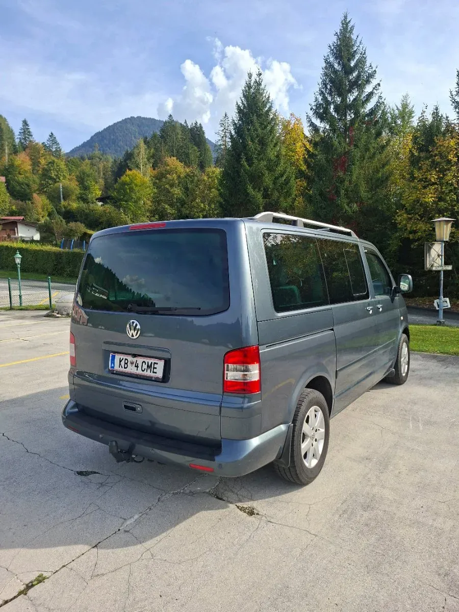 Volkswagen Multivan 2007 photo 3