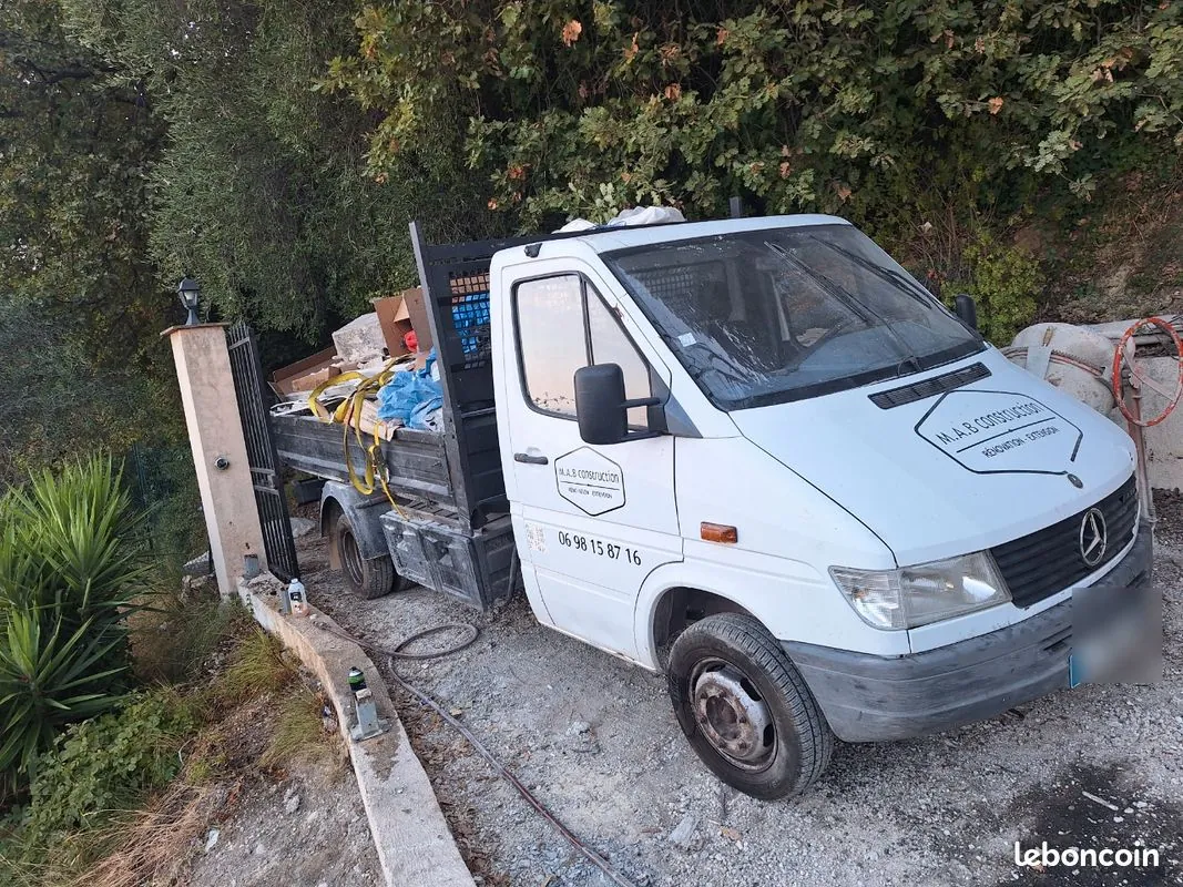 Mercedes-Benz Sprinter 1997 photo 2