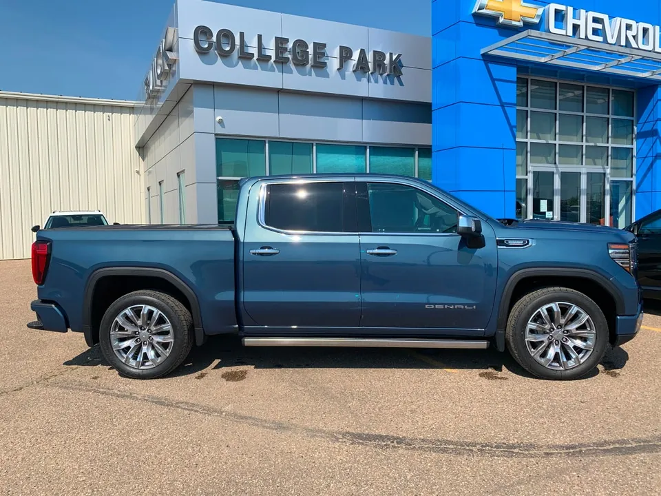 GMC Sierra 1500 2024 photo 2