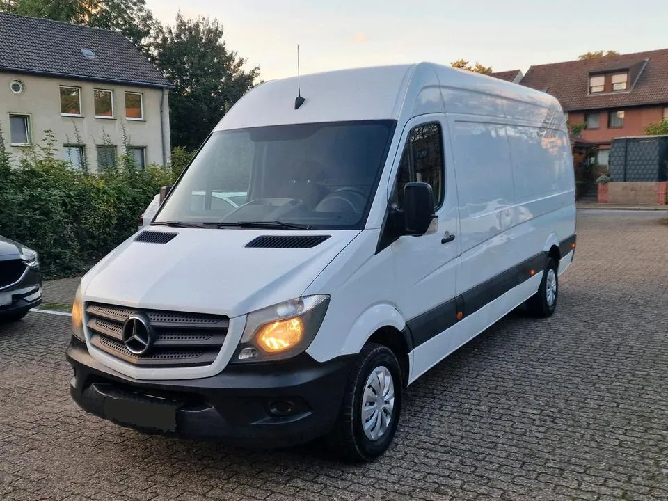 Mercedes-Benz Sprinter