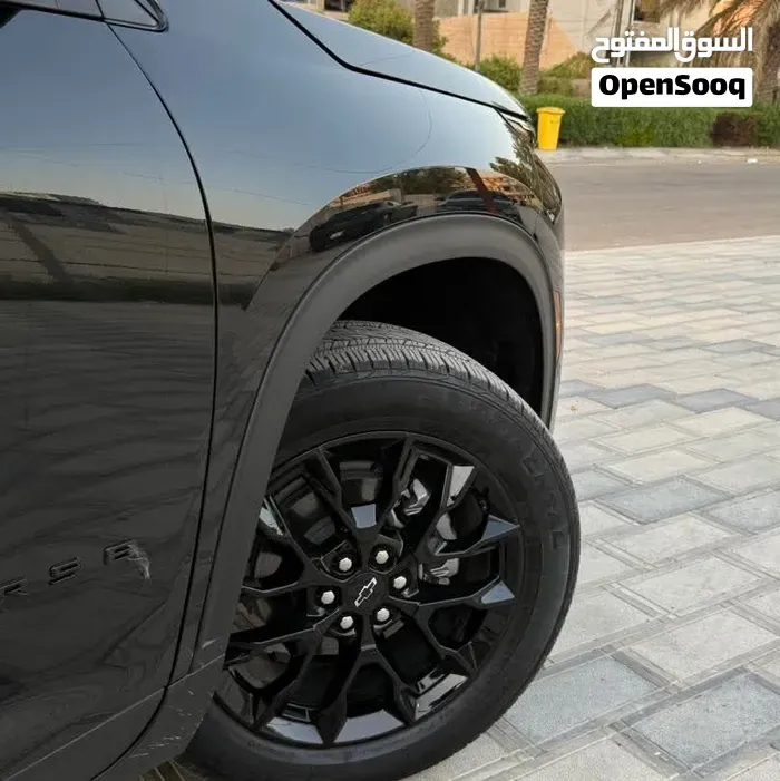 Chevrolet Traverse 2024 photo 3