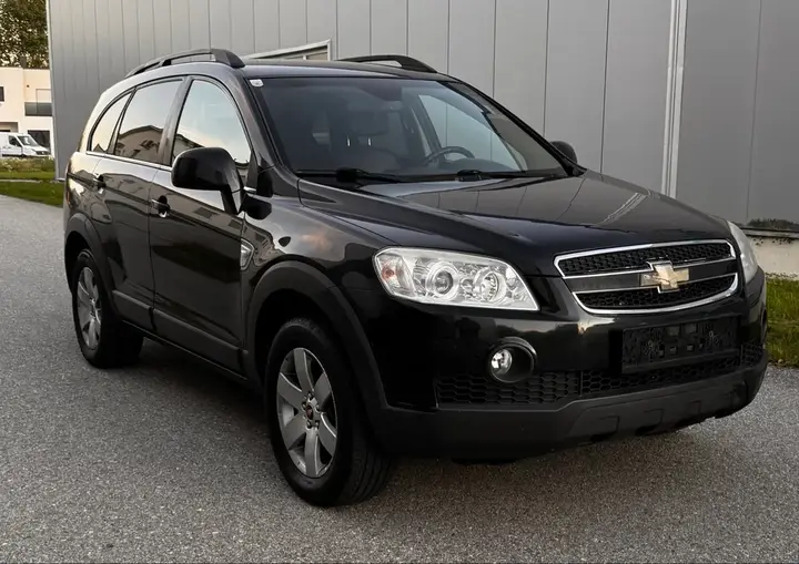 Chevrolet Captiva 2010 photo 2