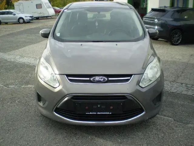 Ford C-Max 2012 photo 2