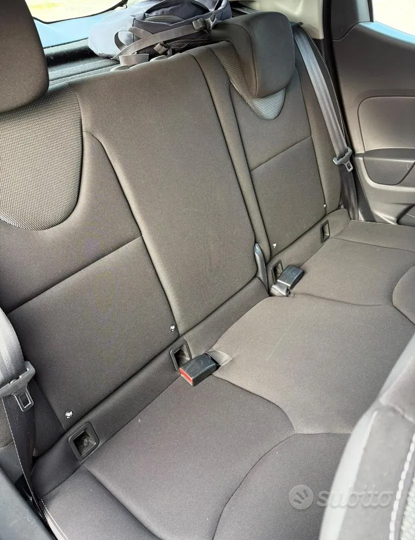 Renault Clio 2015 photo 5