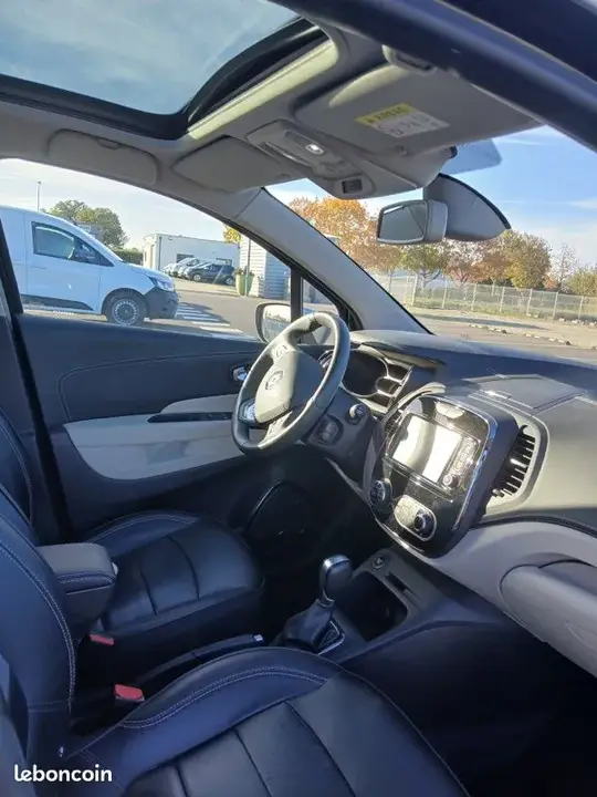 Renault Captur 2017 photo 3