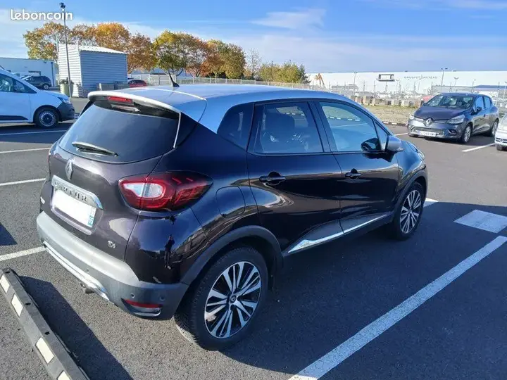 Renault Captur 2017 photo 2