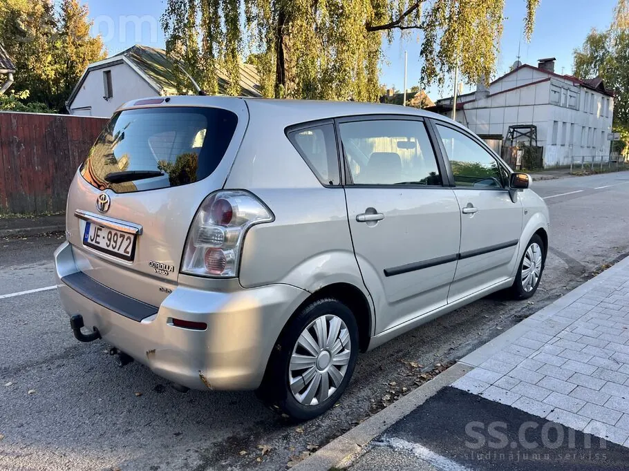 Toyota Corolla Verso 2008 photo 5