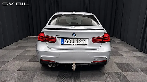 BMW 330I 2018 photo 5