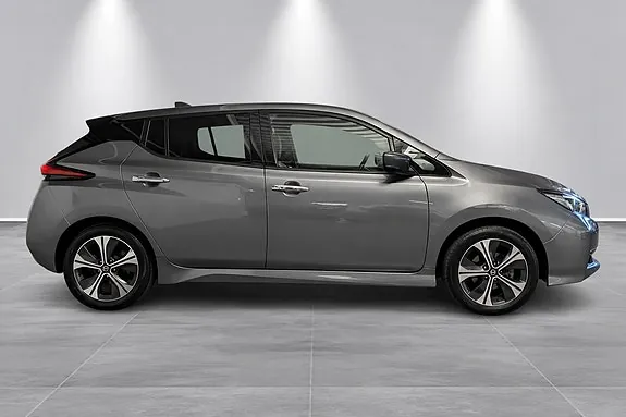 Nissan Leaf 2021 photo 3