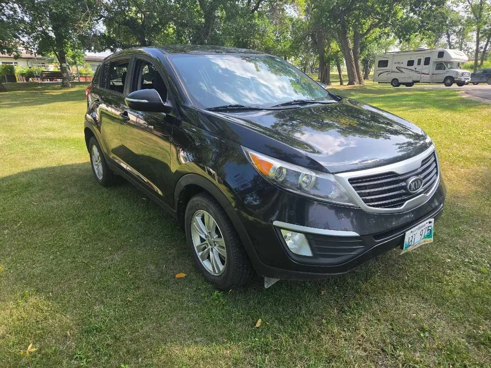 Kia Sportage 2011 photo 2