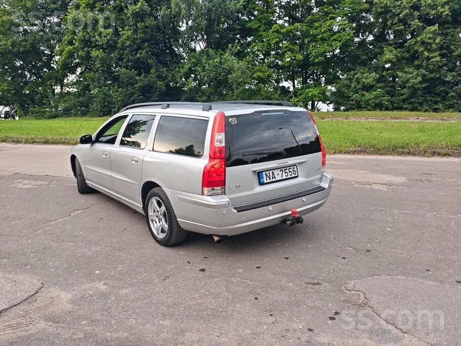 Volvo V70 2007 photo 3