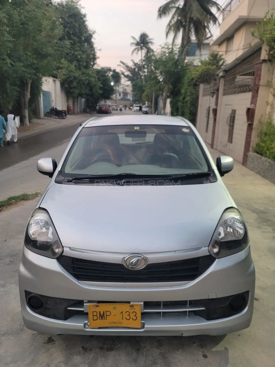 Daihatsu Mira