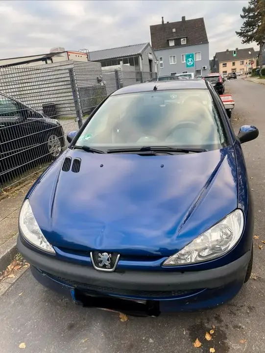 Peugeot 206