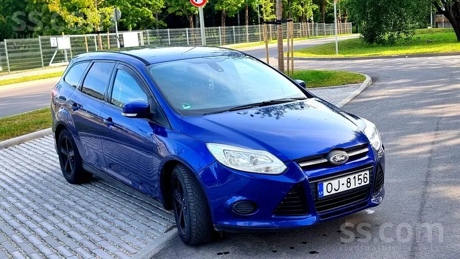 Ford Focus 2014 photo 3