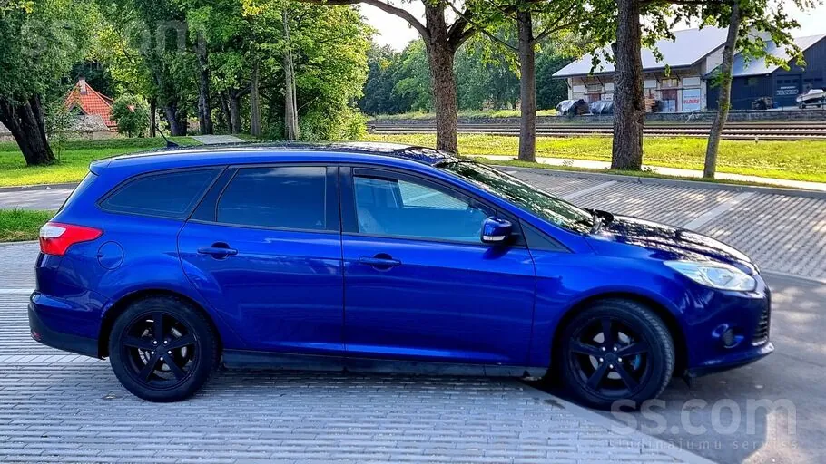 Ford Focus 2014 photo 4