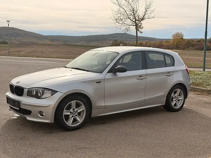 BMW 1 Series 2005 photo 3