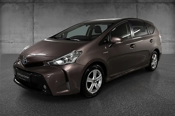 Toyota Prius 2018 photo 2