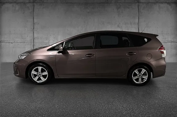 Toyota Prius 2018 photo 4