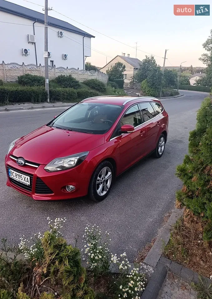Ford Focus 2012 photo 4