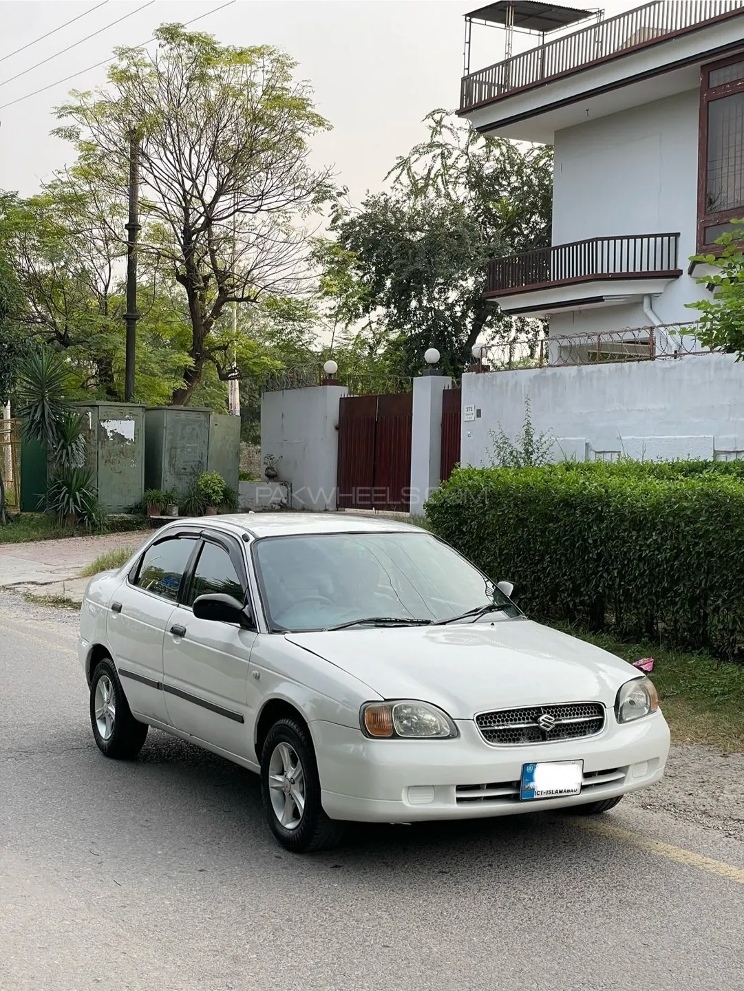 Suzuki Baleno
