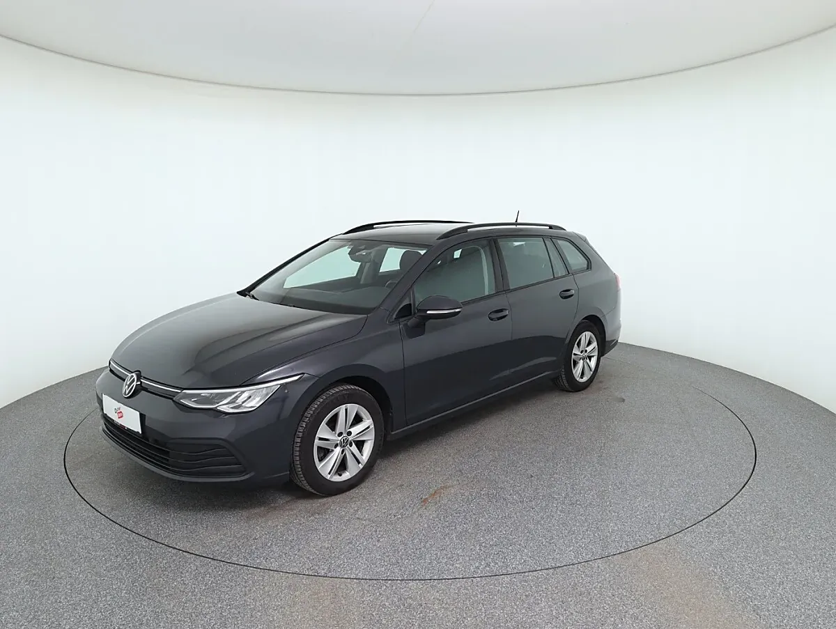Volkswagen Golf 2022 photo 2