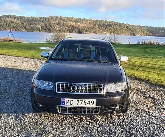 Audi S4 2004 photo 3