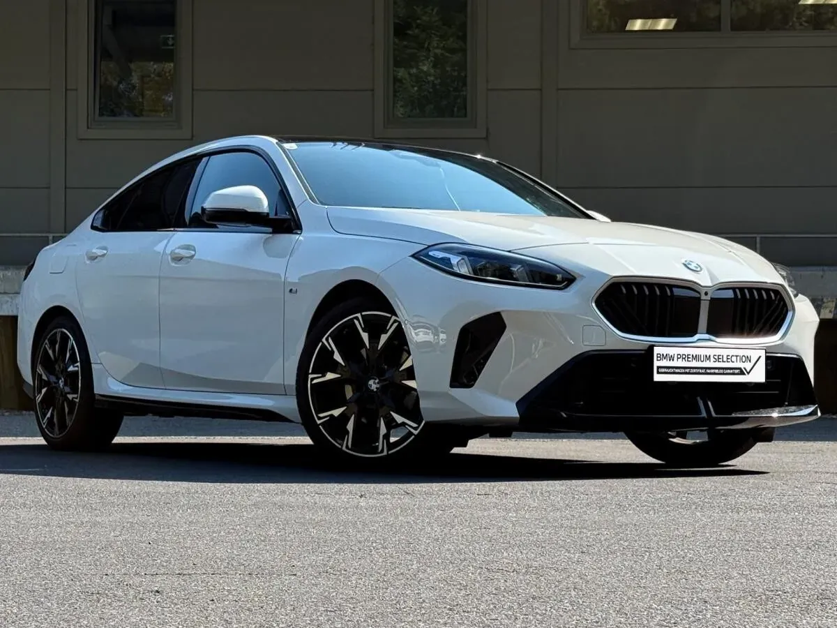 BMW 2Er-Reihe 220I 2025 photo 3
